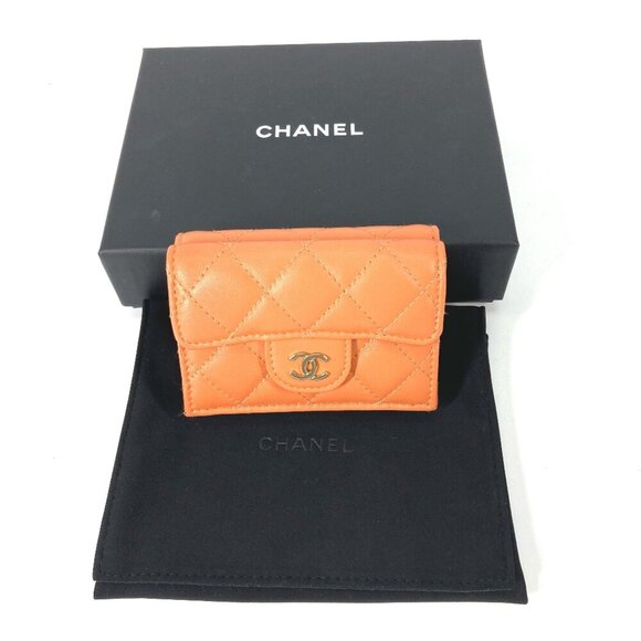 CHANEL Orange Wallet - Picture 16 of 16